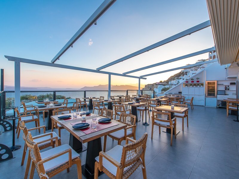 Santorini Secret Premium 18 - Restaurant