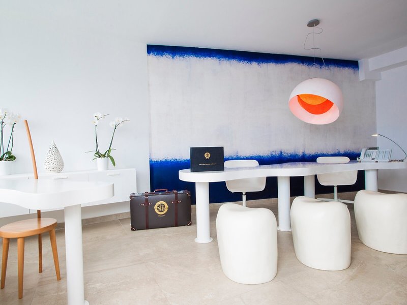 Santorini Secret Premium 19 - Restaurant