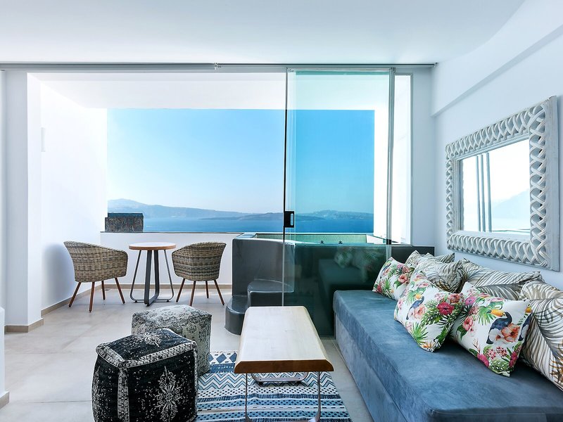 Santorini Secret Premium 21 - Room Example