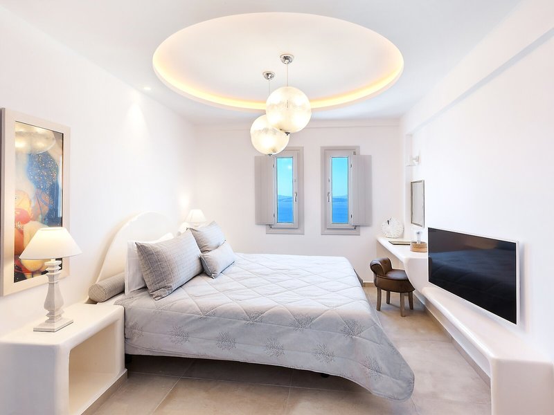 Santorini Secret Premium 26 - Room Example