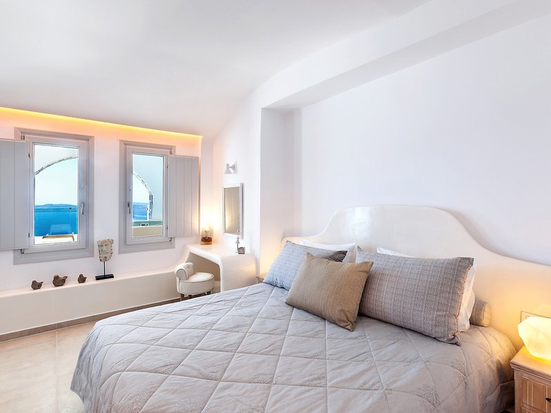 Santorini Secret Premium 29 - Room Example