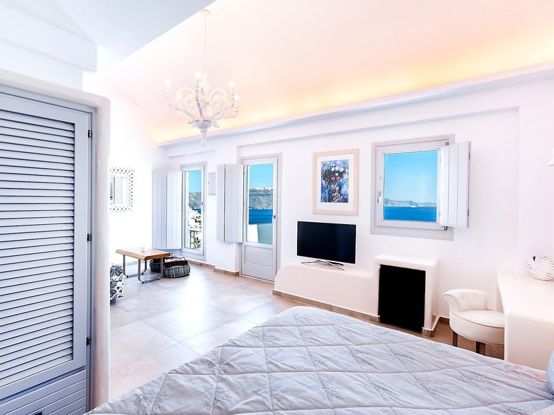 Santorini Secret Premium 31 - Room Example