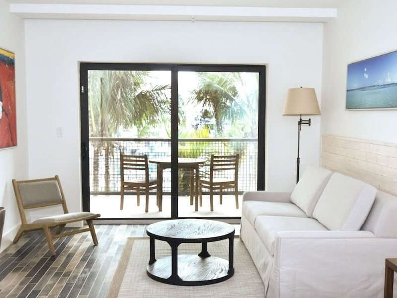 The Perry Hotel Key West 32