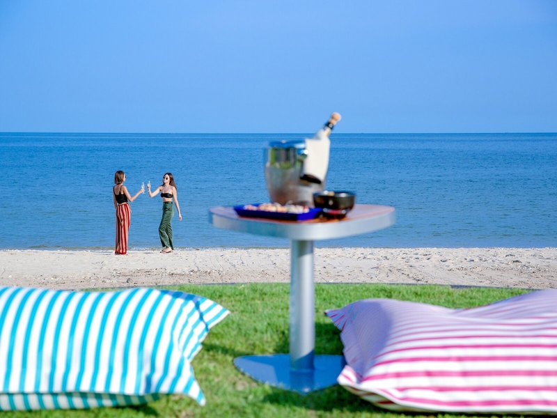 Baba Beach Club Hotel Hua Hin 12