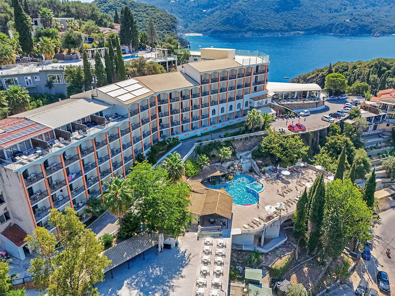 CNic Paleo ArtNouveau Hotel 1