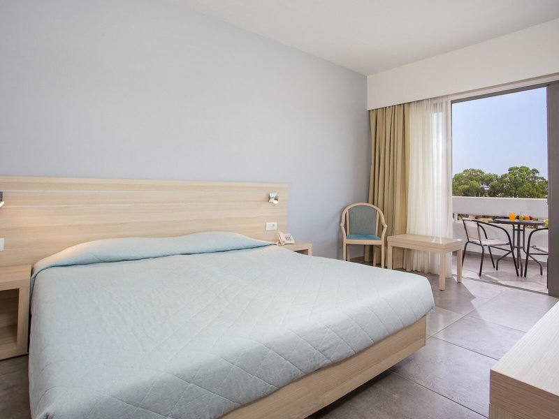 Niriides Hotel 36