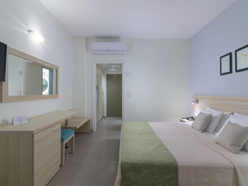 Niriides Hotel 40