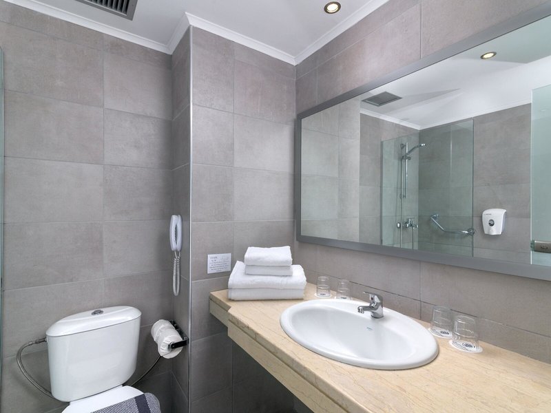 Niriides Hotel 42