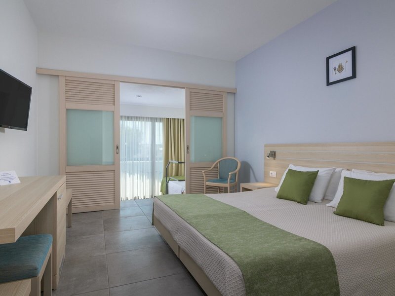 Niriides Hotel 44
