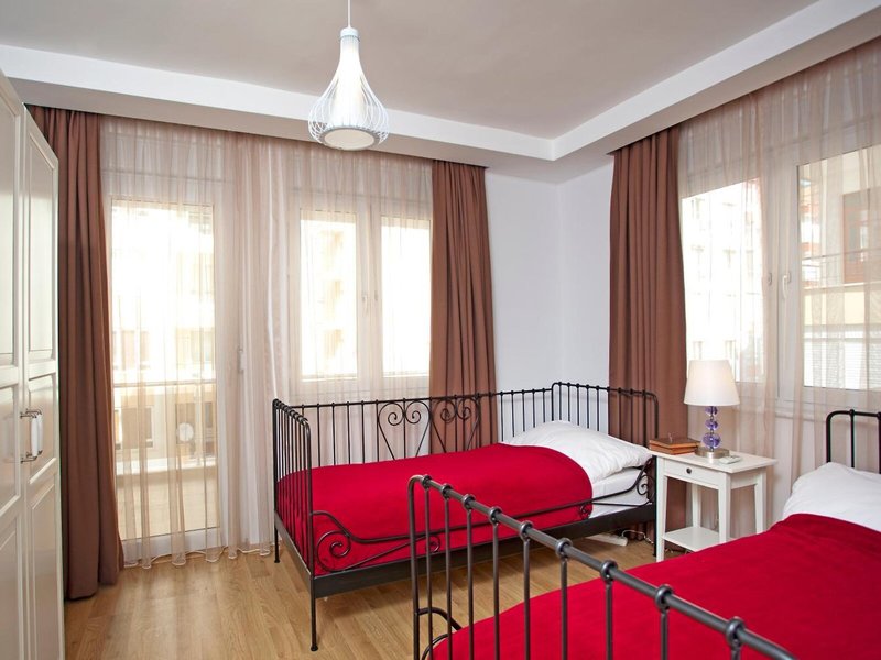 The Room 21