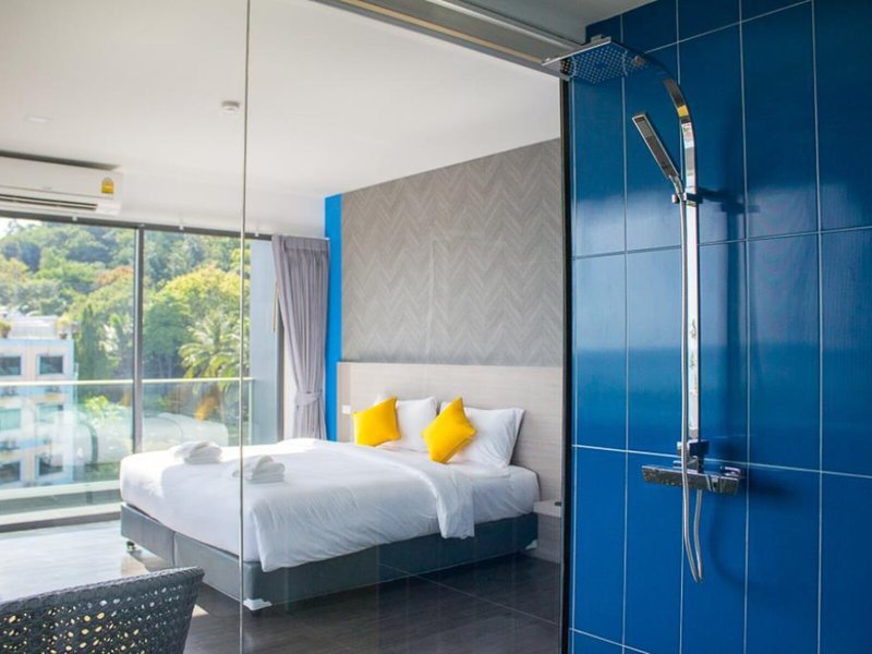 Wake Up Aonang Hotel 18