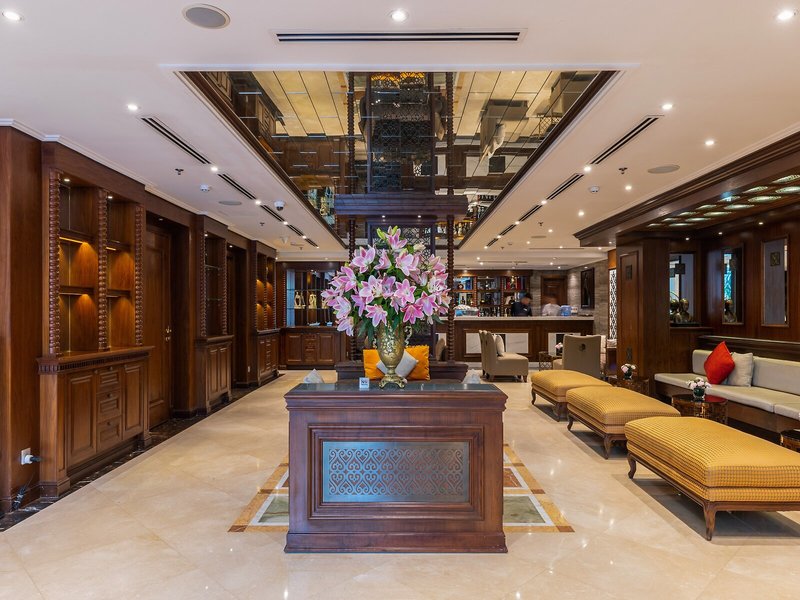 The Lapis Hotel 8