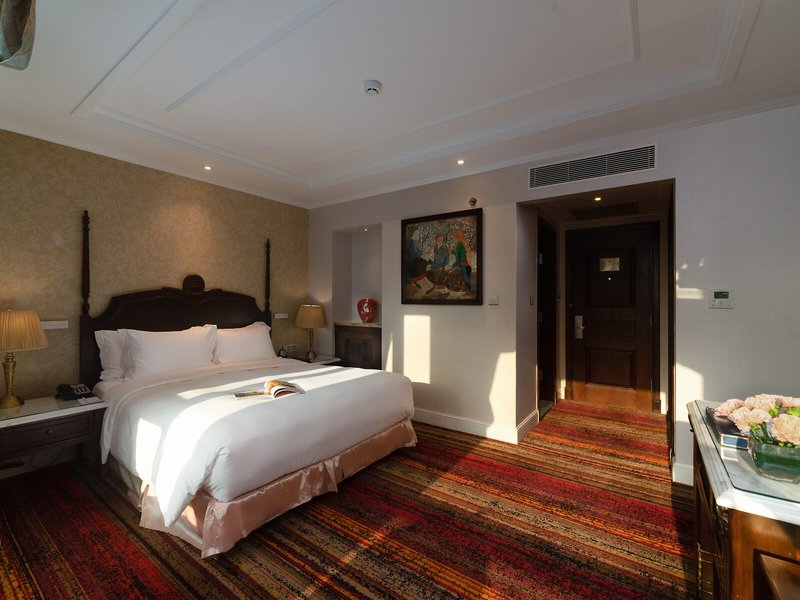 The Lapis Hotel 47