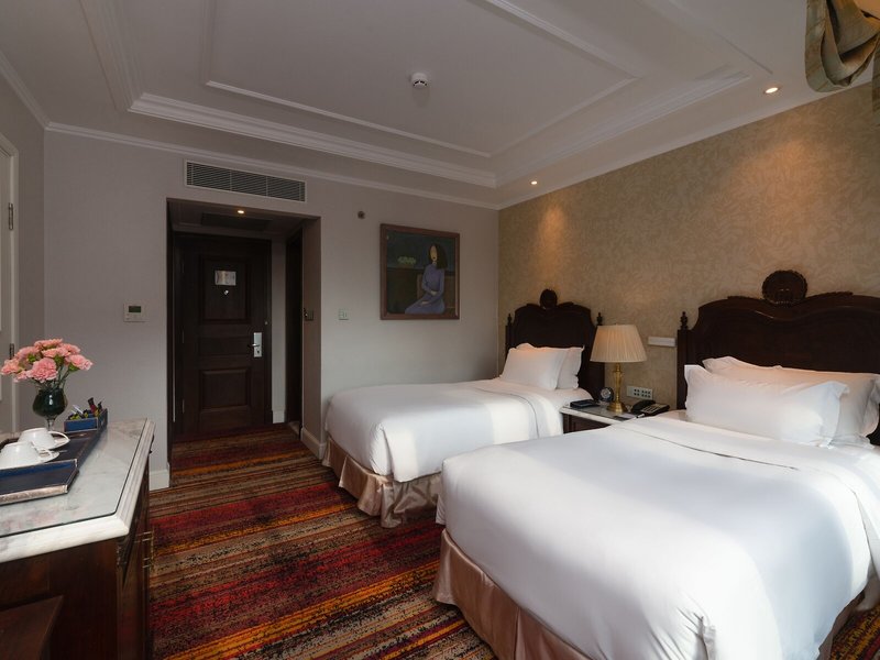 The Lapis Hotel 48