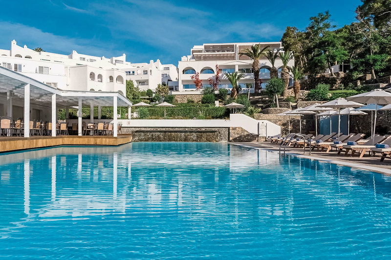 Lindos Village Resort and Spa 4