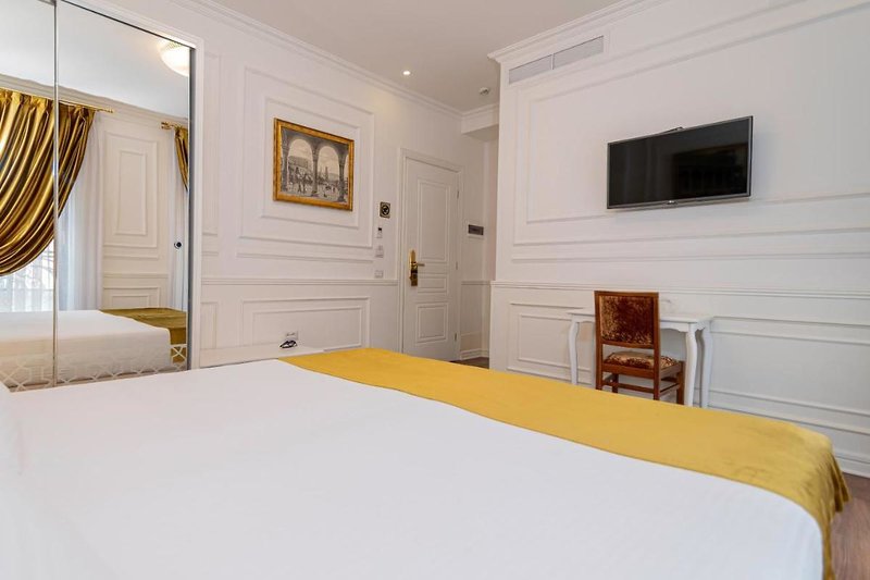 Eler Hotel 12