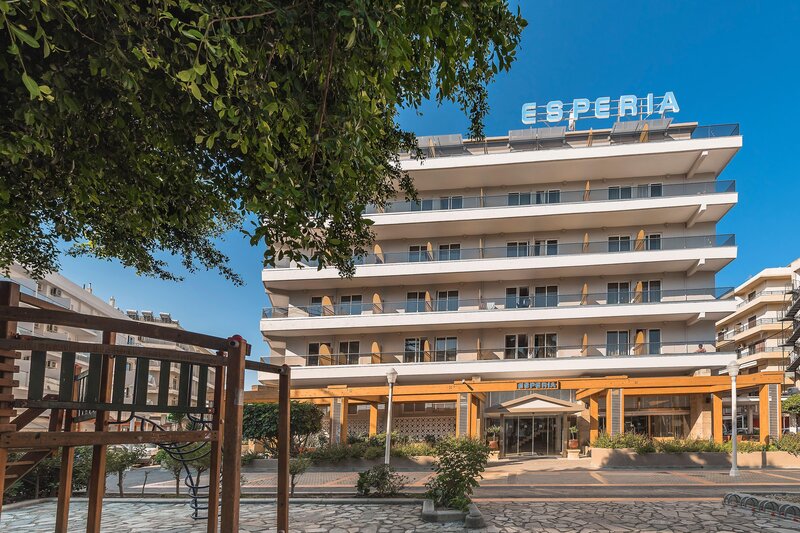 Esperia 1 - Exterior