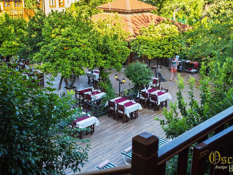Oscar Garden Hotel 2