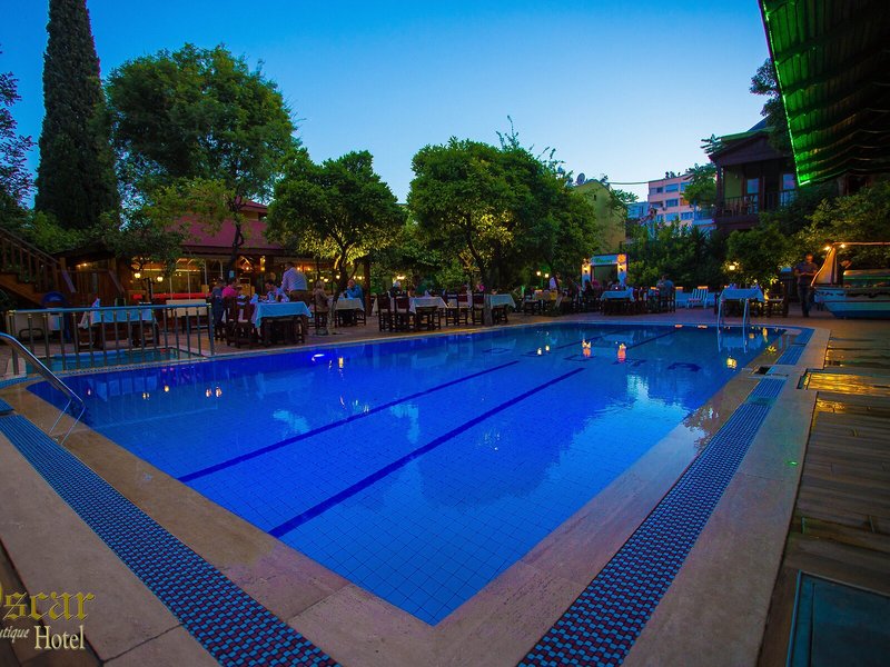 Oscar Garden Hotel 3