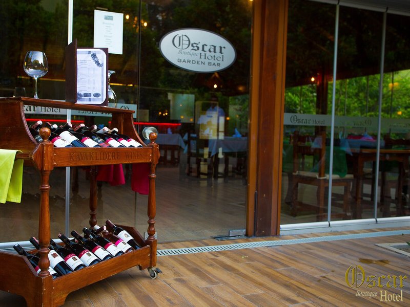 Oscar Garden Hotel 12