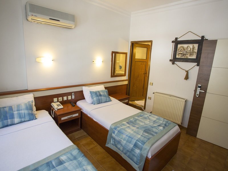 Oscar Garden Hotel 17