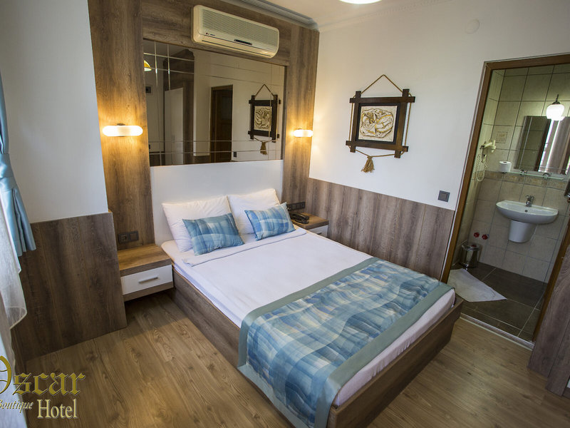 Oscar Garden Hotel 20