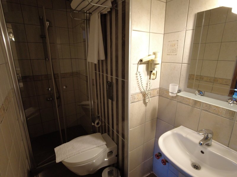 Oscar Garden Hotel 32