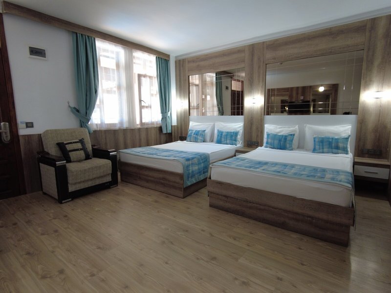 Oscar Garden Hotel 35