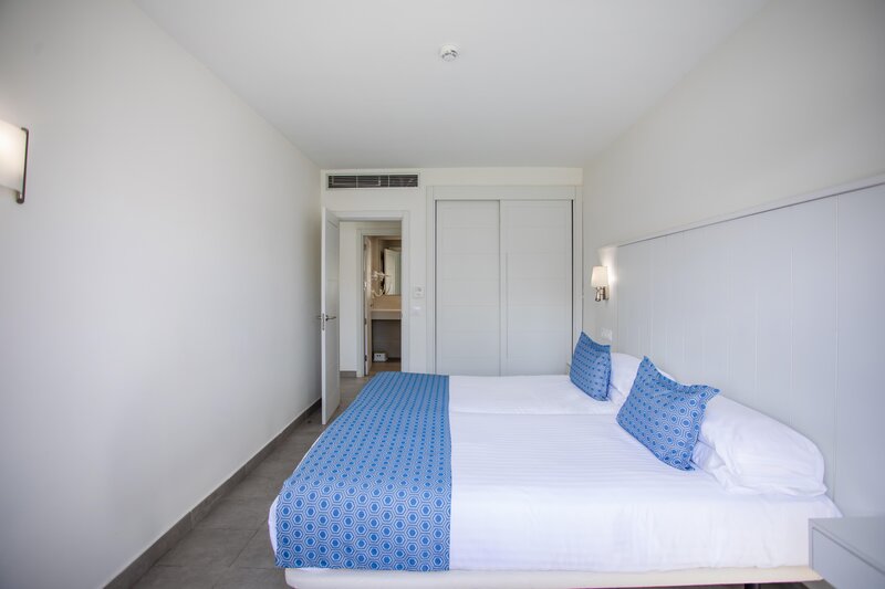 Caybeach Princess 28