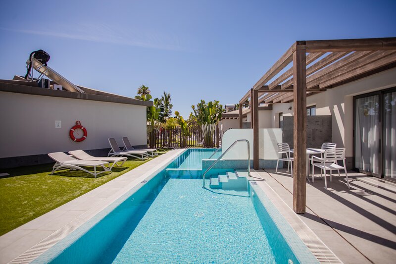 Caybeach Princess 87