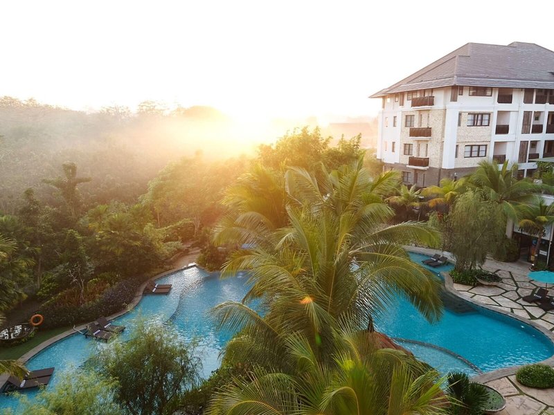 Royal Tulip Springhill Resort Jimbaran 19