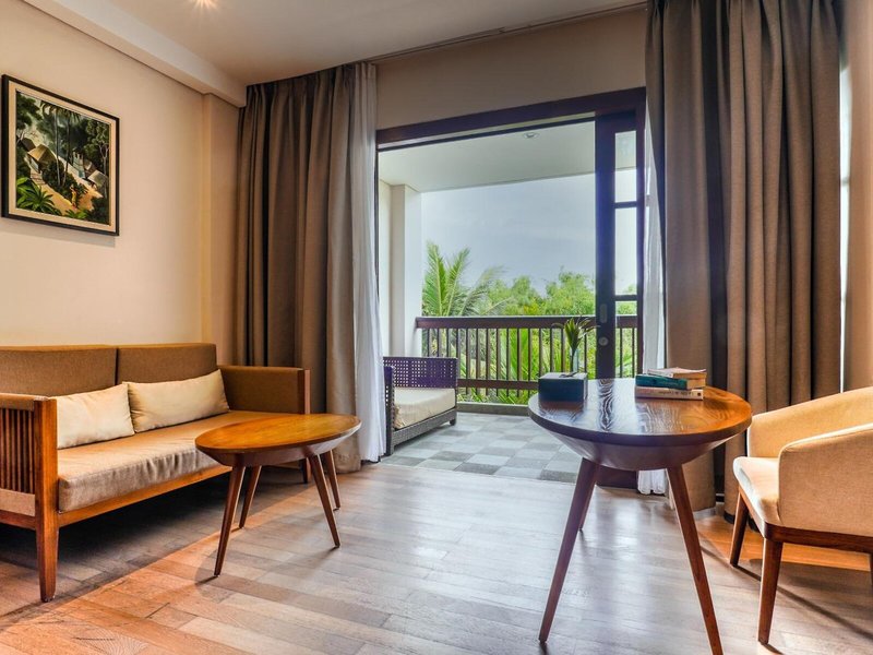 Royal Tulip Springhill Resort Jimbaran 23