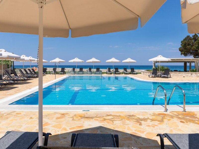 Paramonas 9 - Outdoor Pool