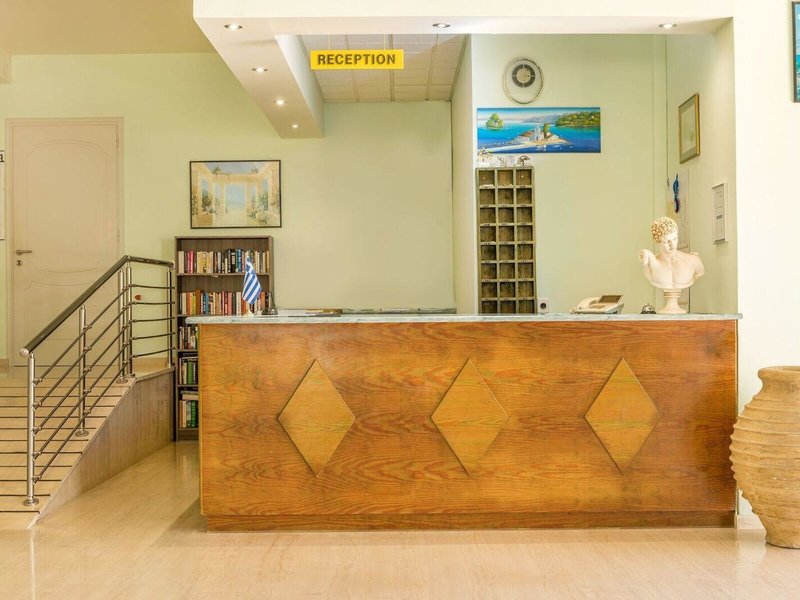 Paramonas 13 - Lounge / Lobby