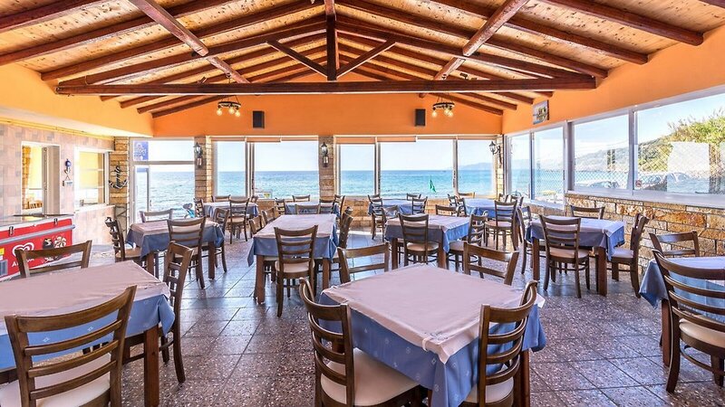 Paramonas 9 - Breakfast Room