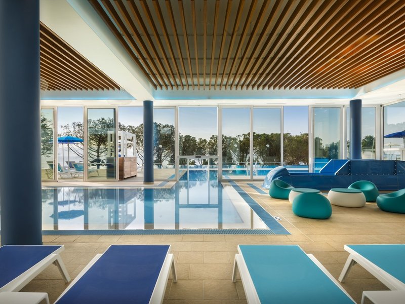Valamar Girandella Resort - Maro Suites 11