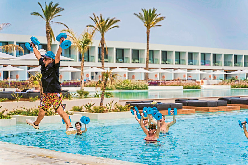 Gennadi Grand Resort 16