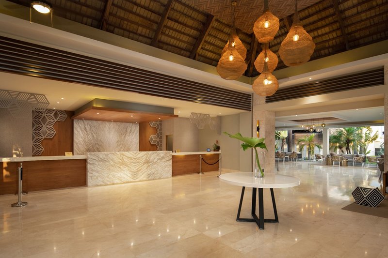 Casa Marina Beach & Reef 14