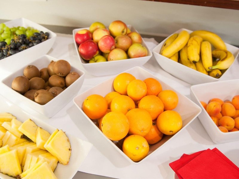 All In Red Thermenhotel 16