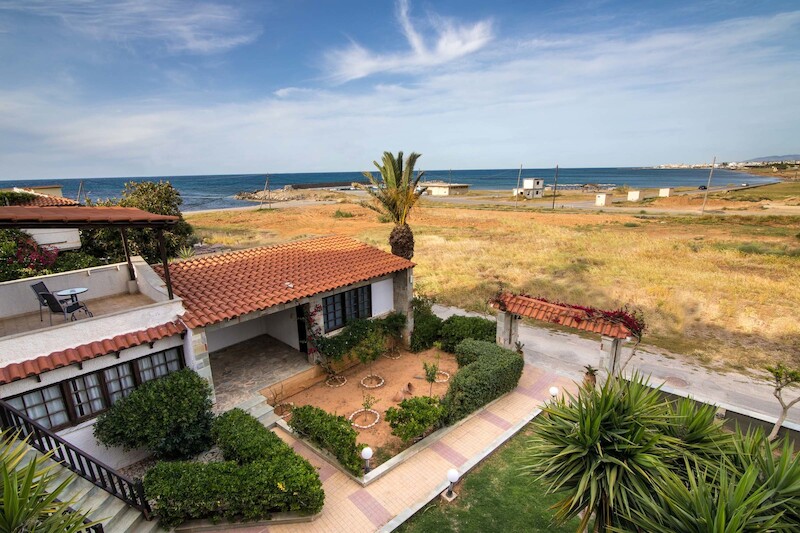 Irilena by Checkin 2