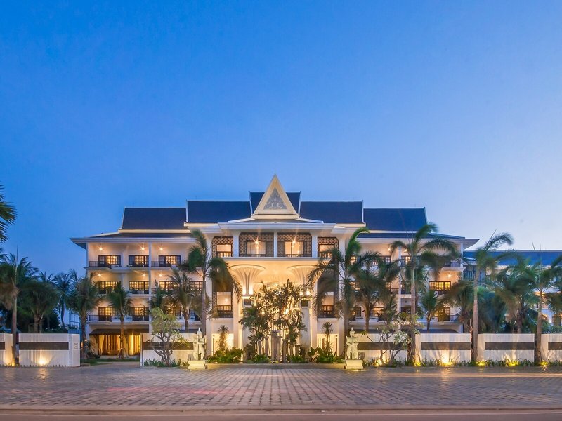 Lotus Blanc Hotel 3