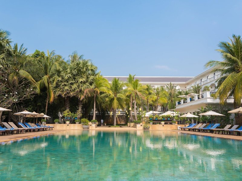 Lotus Blanc Hotel 9