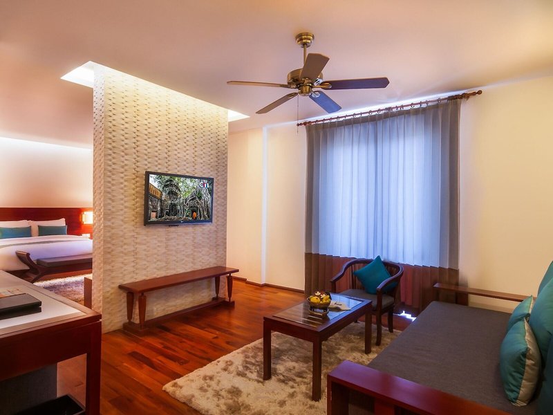 Lotus Blanc Hotel 30