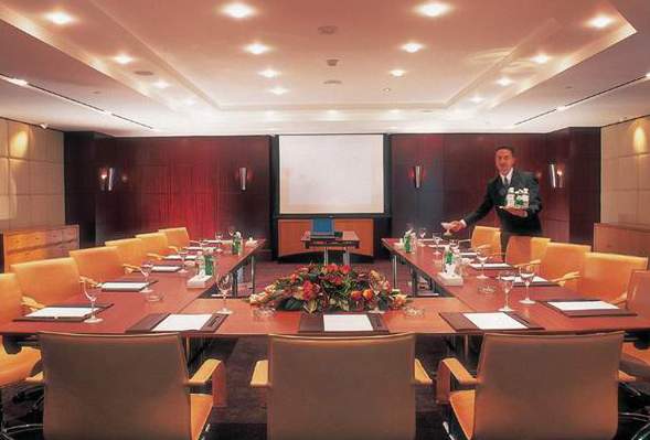 Grand Rotana Resort & Spa 2