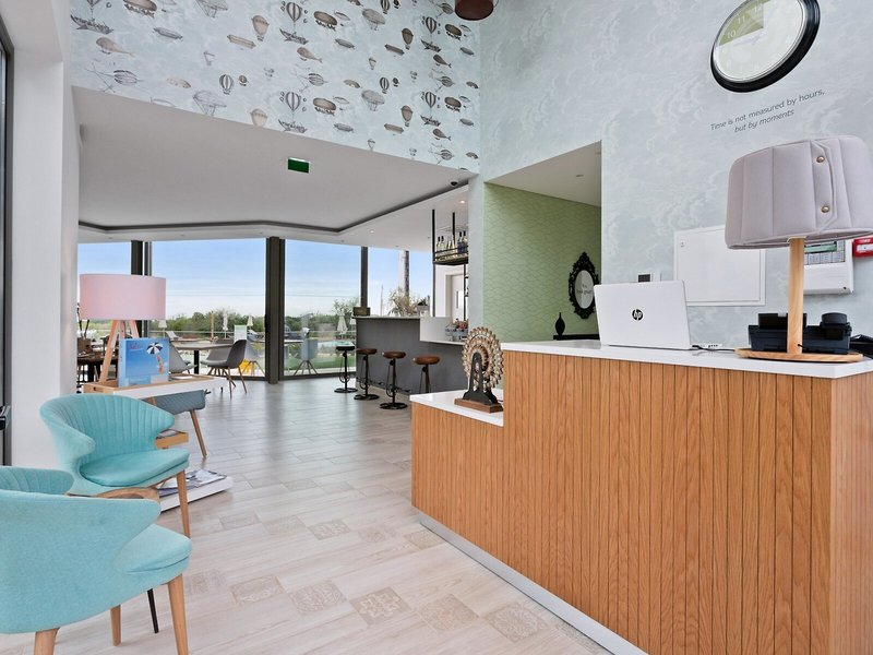 Balaia Senses 8 - Lounge / Lobby