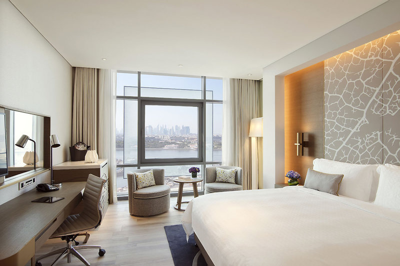 Al Bandar Rotana Creek 18