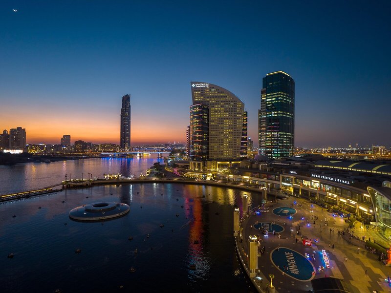 Holiday Inn Dubai Festival City 5