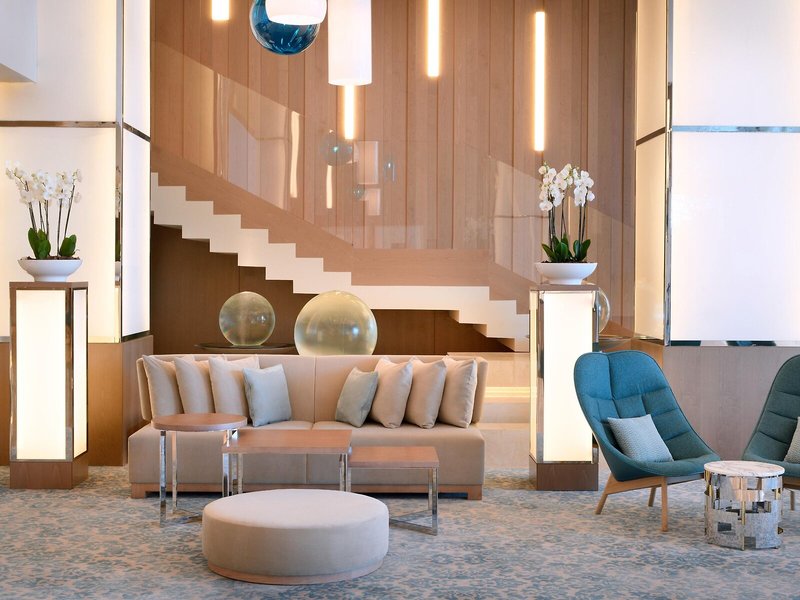 Holiday Inn Dubai Festival City 10