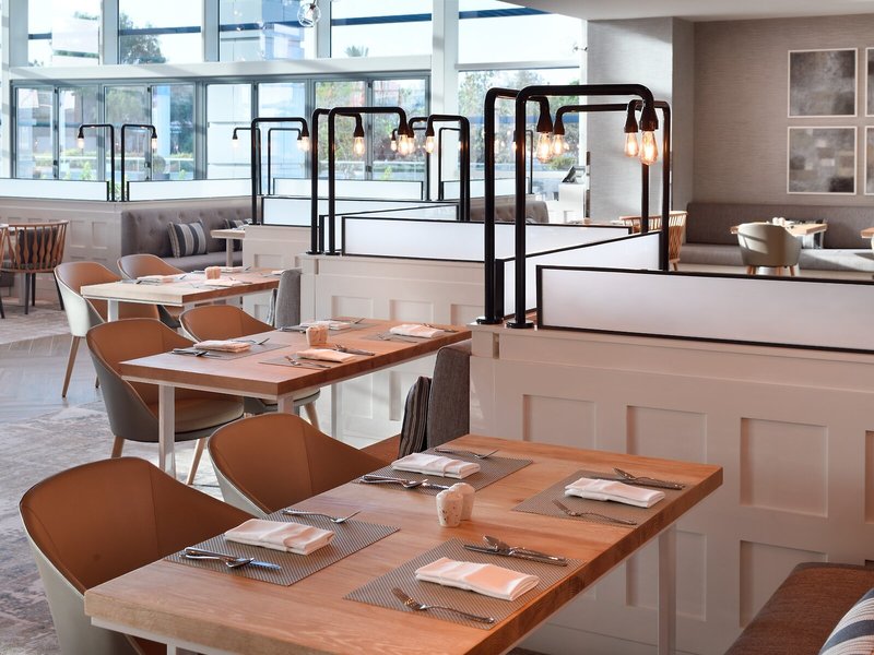 Holiday Inn Dubai Festival City 17