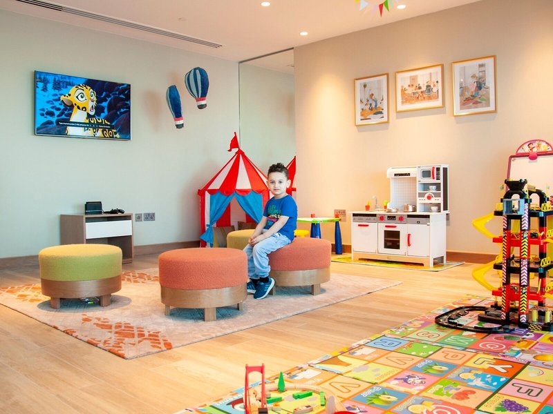 Holiday Inn Dubai Festival City 24